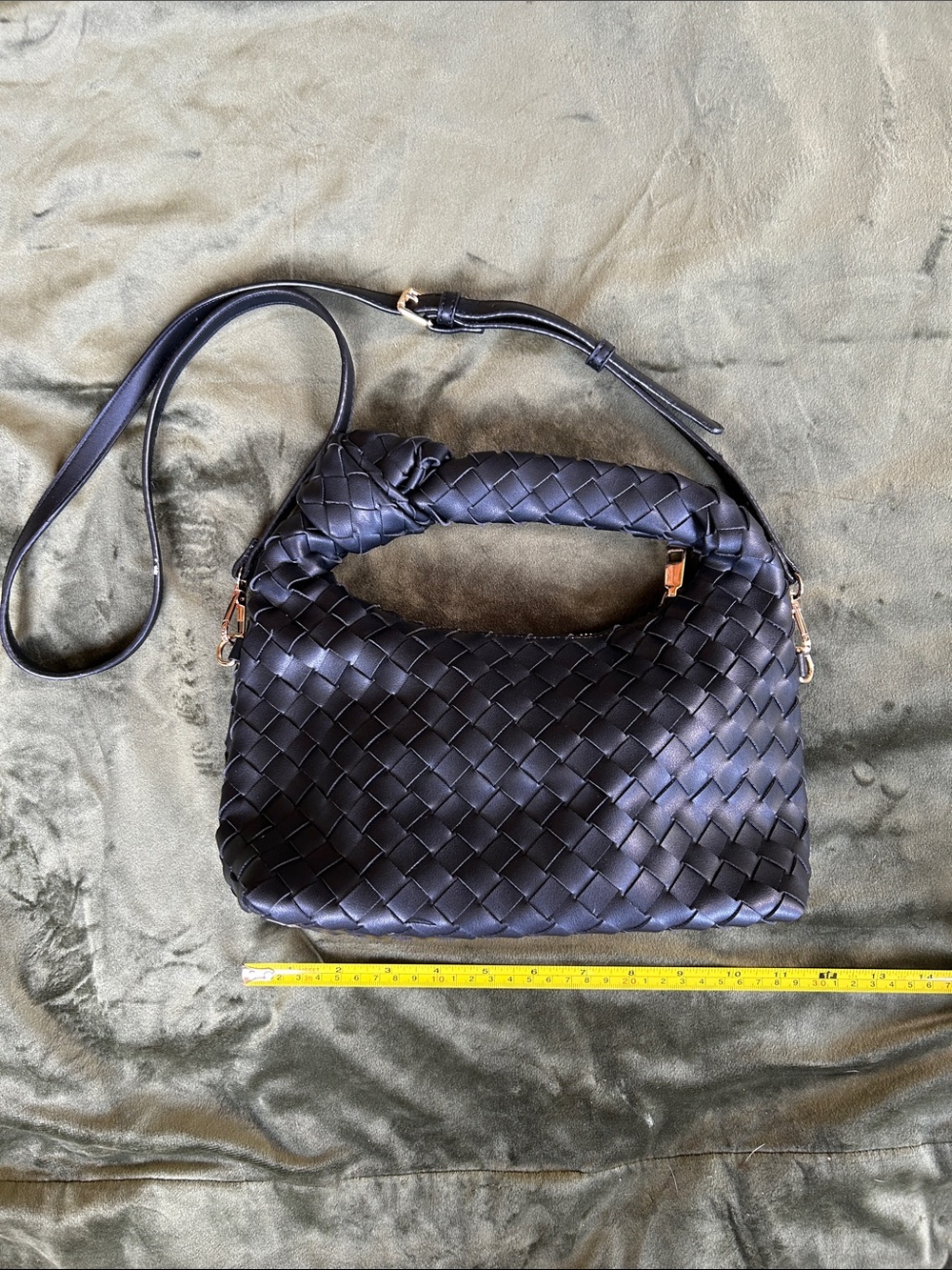 Black Woven Bag -with gold accents and removable strap - Picture 2 of 7